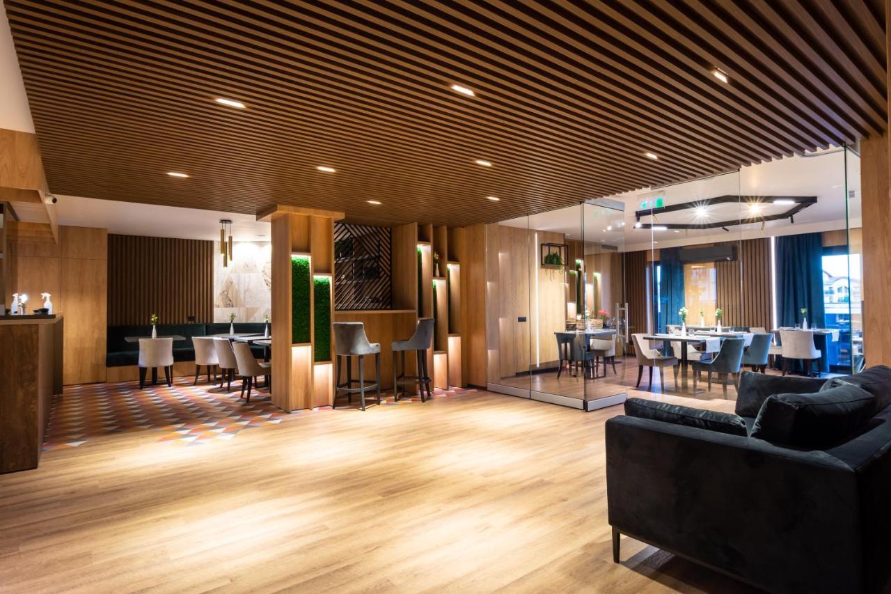 Aparthotel Nox Cluj-Napoca Esterno foto