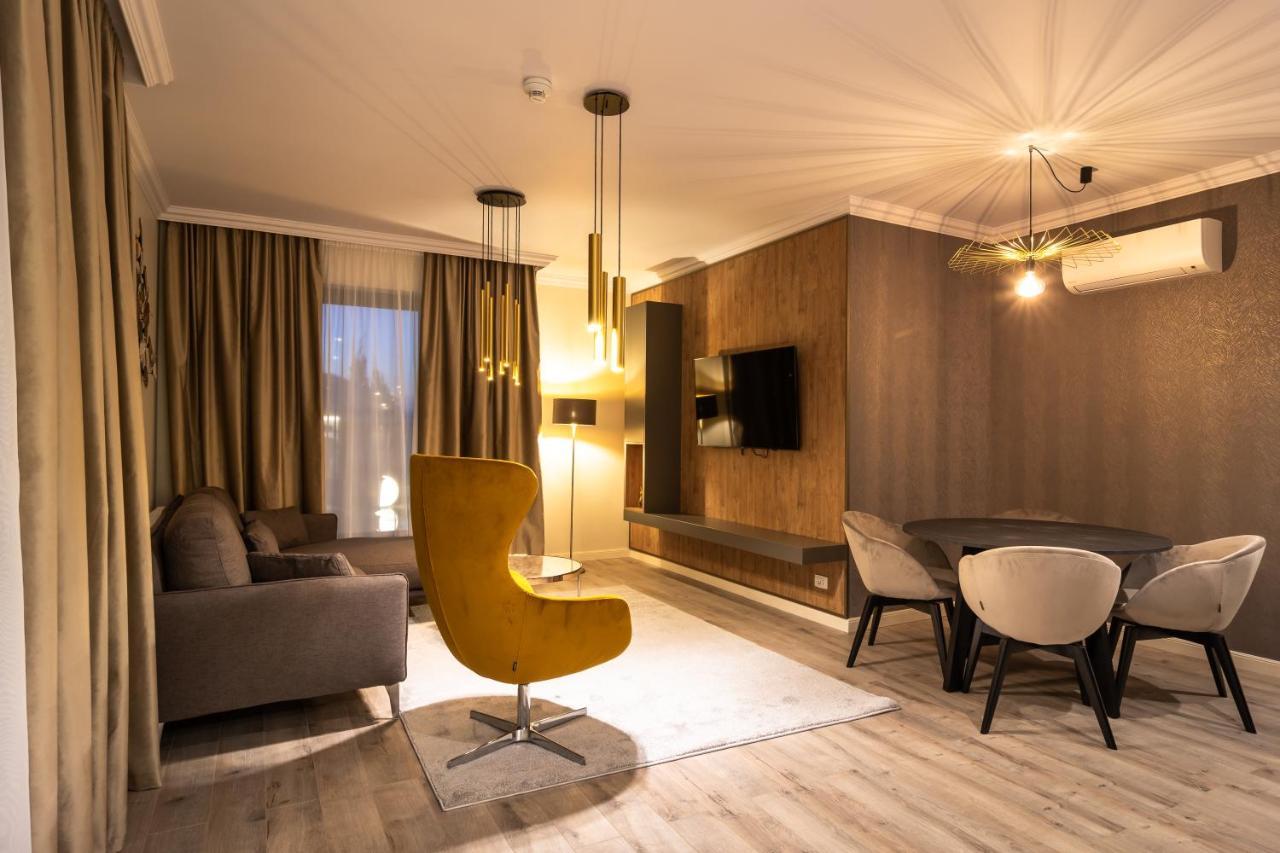 Aparthotel Nox Cluj-Napoca Esterno foto