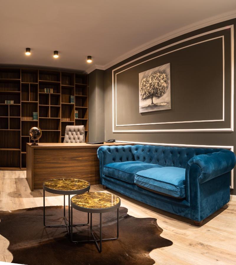 Aparthotel Nox Cluj-Napoca Esterno foto